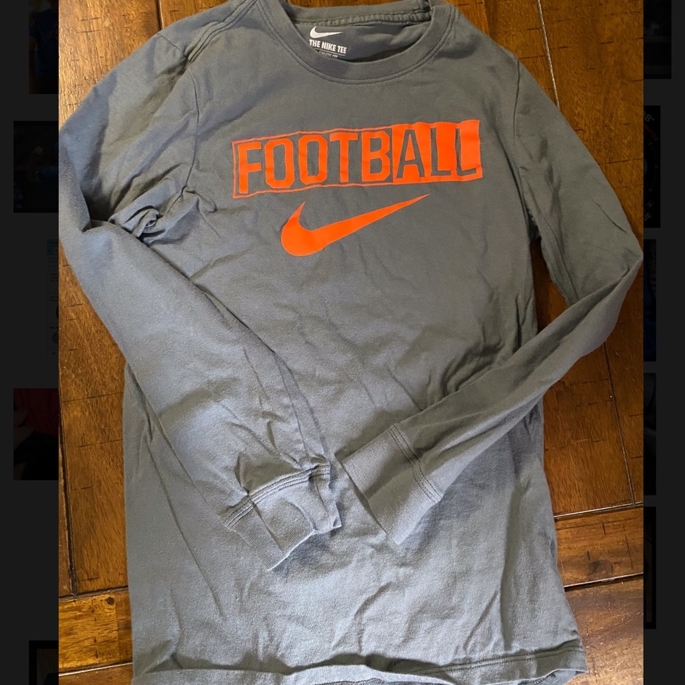 Nike football long sleeve shirt